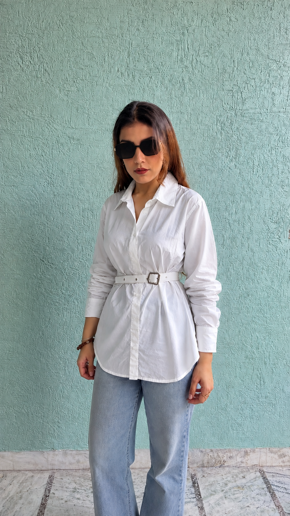 The belted cotton shirt- White