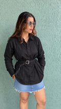 The belted cotton shirt- black